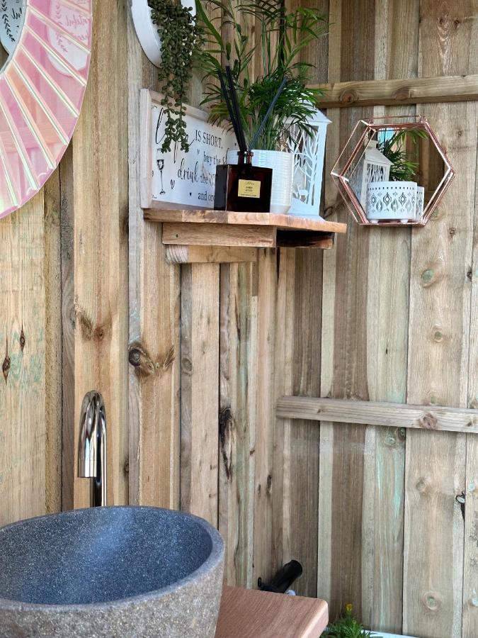 Deerstone Glamping-Pinhaw Beacon Dome Hot Tub Ξενοδοχείο Earby Εξωτερικό φωτογραφία