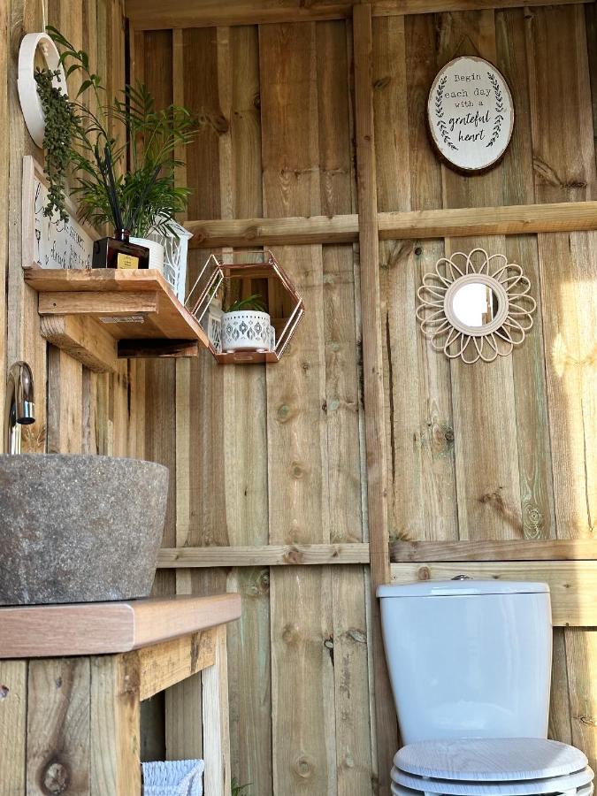 Deerstone Glamping-Pinhaw Beacon Dome Hot Tub Ξενοδοχείο Earby Εξωτερικό φωτογραφία